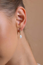 Doğal İnci Sallantılı Taşlı Küpe | | Birinci1926