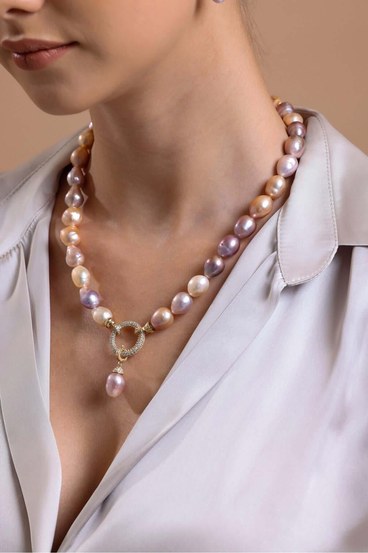 Halka Kilitli Multicolor Barok Doğal İnci Kolye | İnci Kolye | Birinci1926