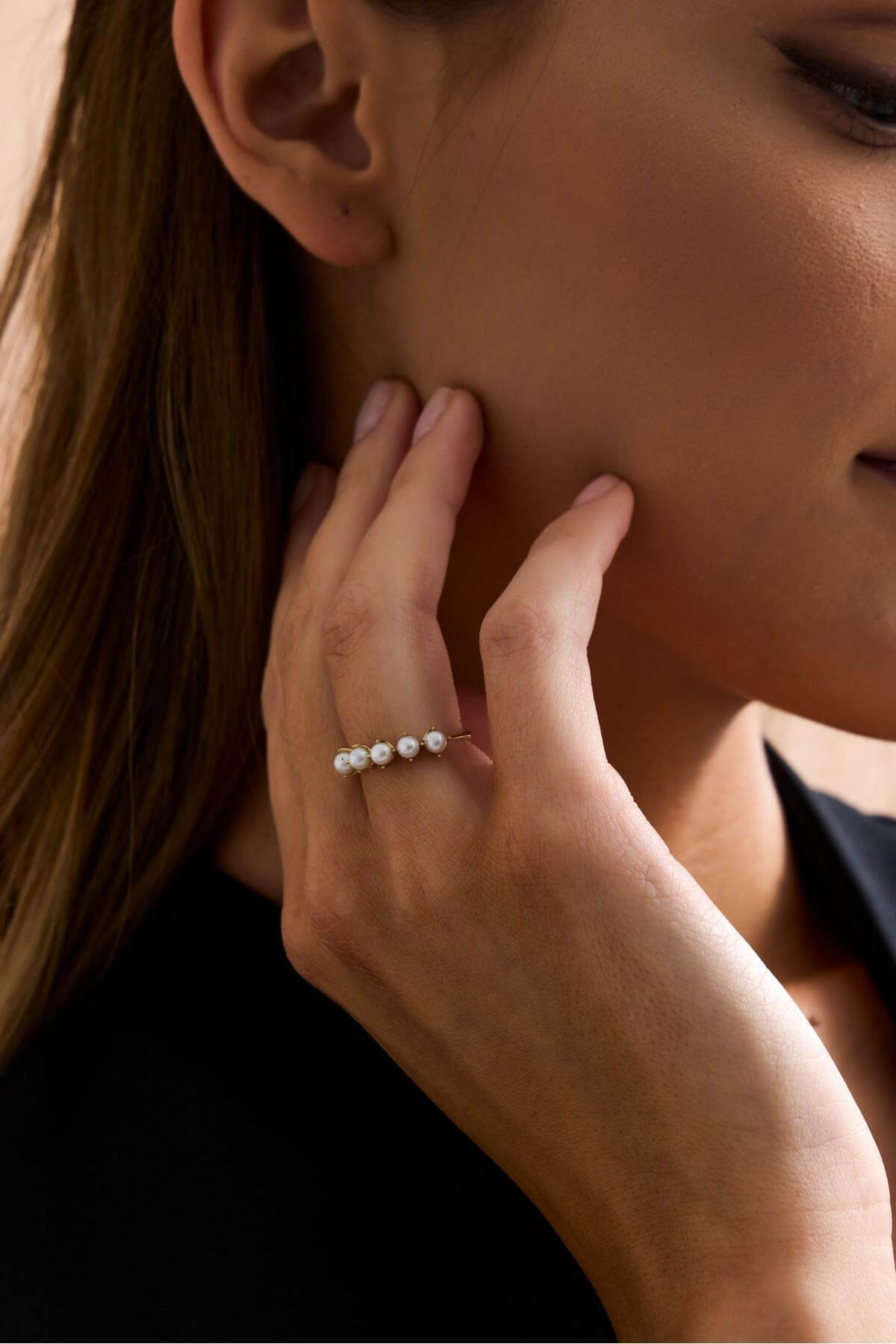 İnce Tırnak Beş Doğal İncili Yüzük | | Birinci1926