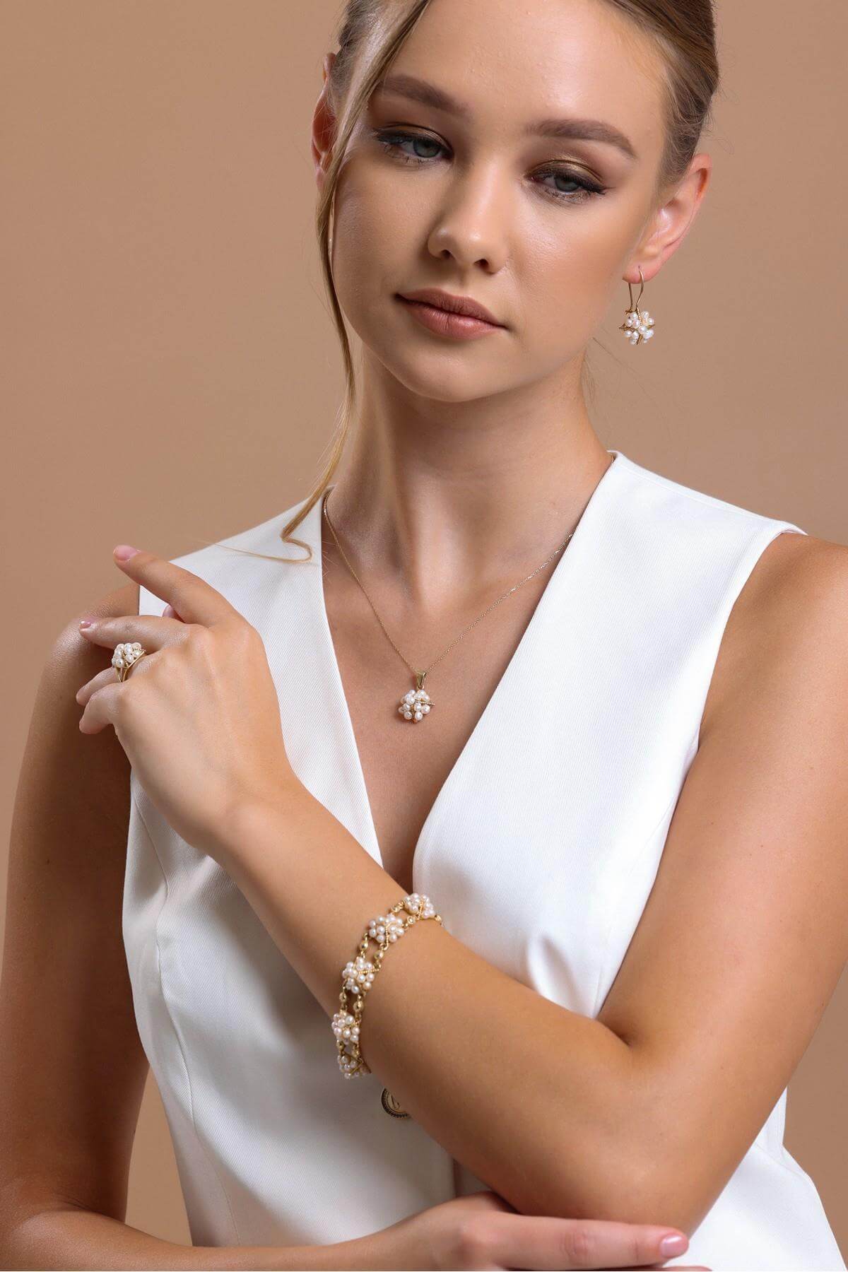 Piramit Model Doğal İnci Küpe | | Birinci1926