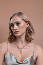 Çiçek Desenli Doğal İnci Küpe | | Birinci1926