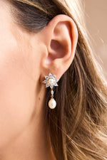 Papatya Modeli Doğal İnci Küpe | | Birinci1926