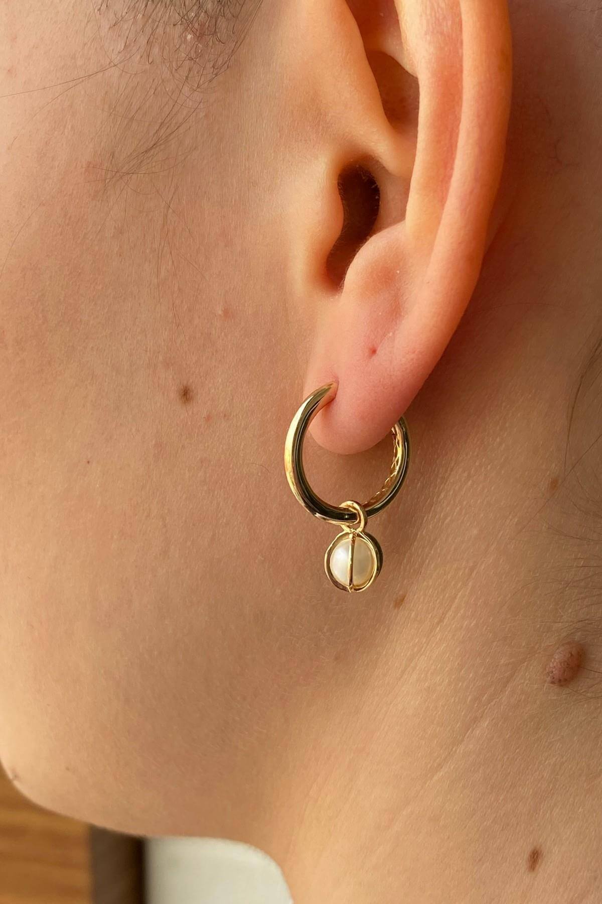 Büyük Halkalı Doğal İnci Küpe | | Birinci1926