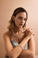 Üçgen Modeli Baget Taşlı Doğal İnci Küpe | | Birinci1926