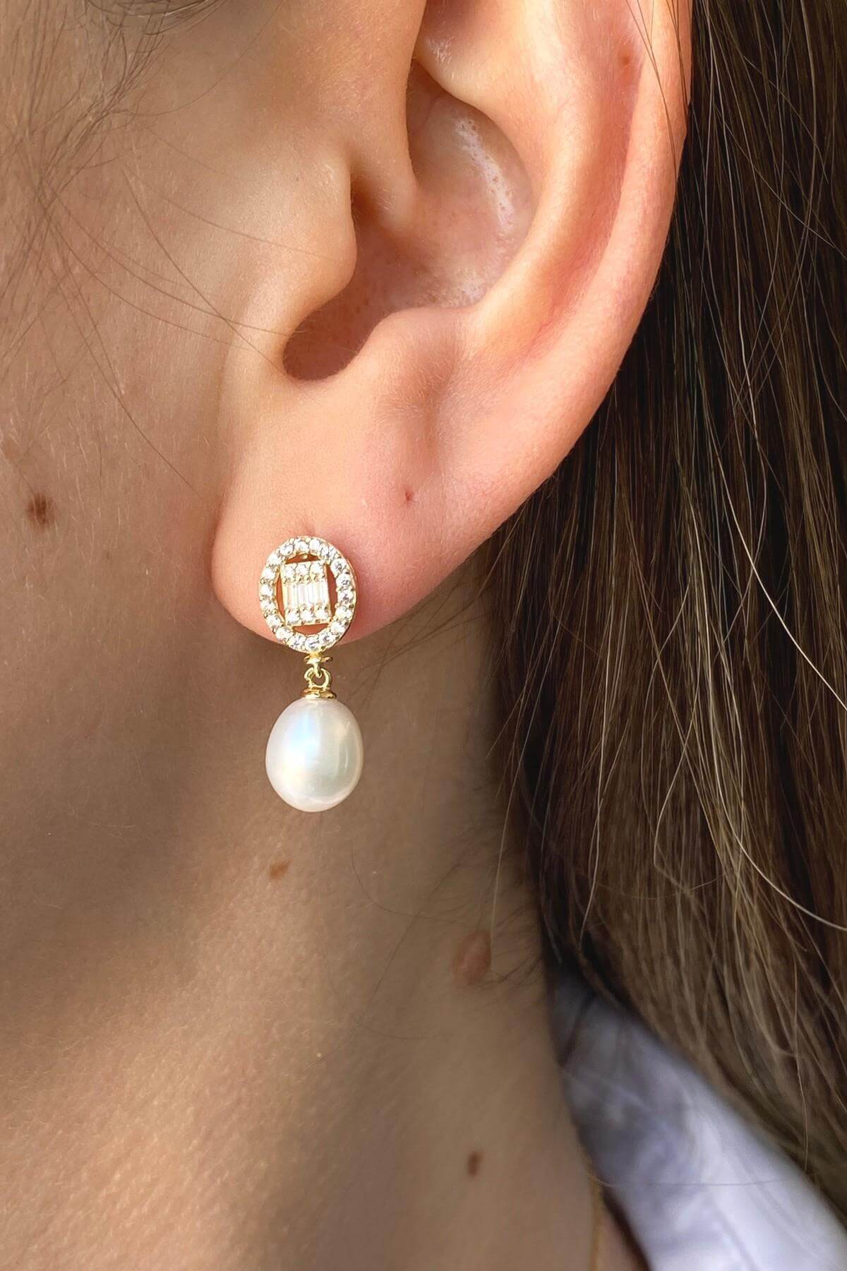 Baget Taşlı Doğal İnci Sallantı Küpe | | Birinci1926