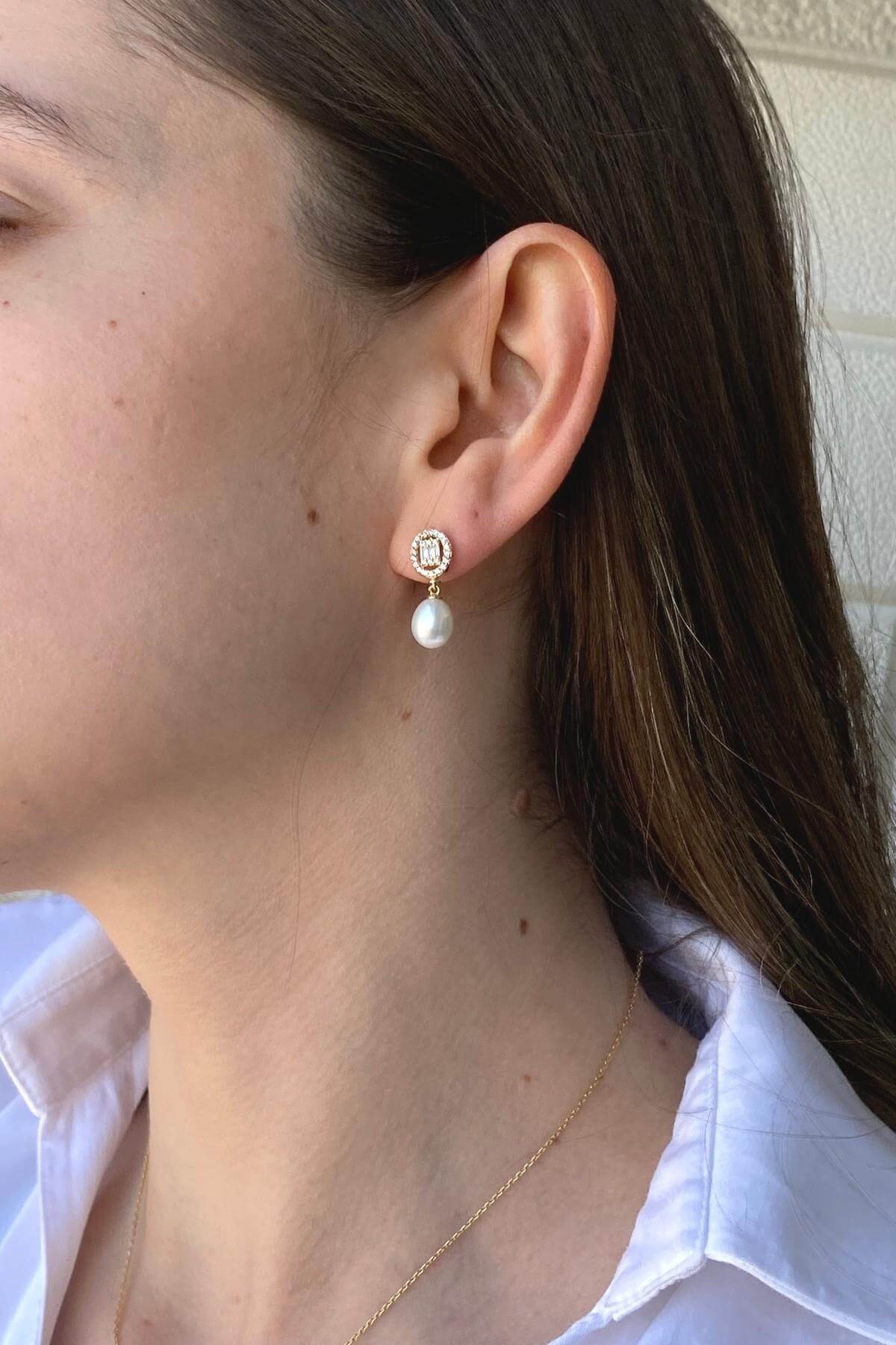 Baget Taşlı Doğal İnci Sallantı Küpe | | Birinci1926