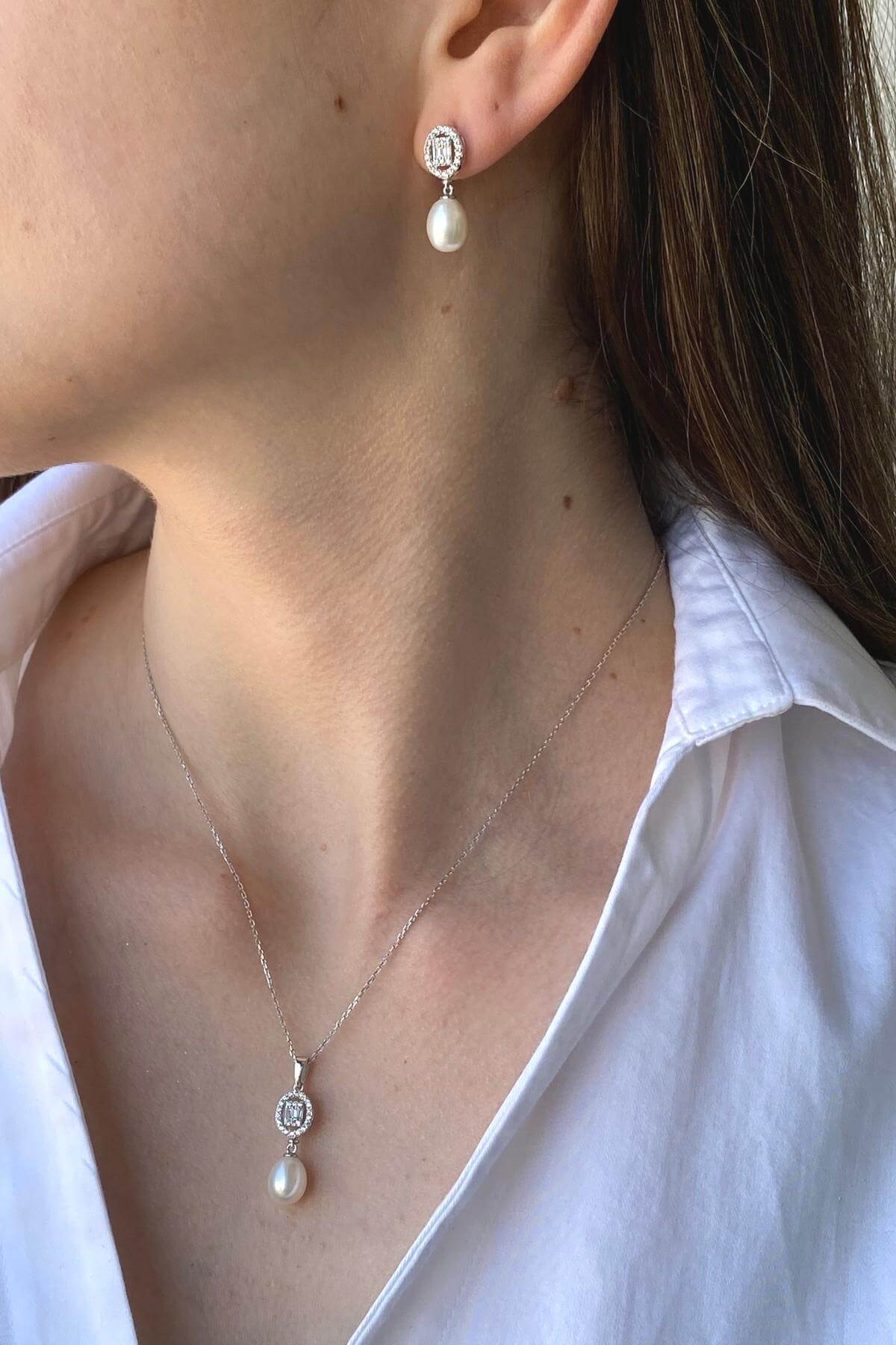 Oval Baget Taşlı Doğal İnci Sallantı Küpe Kolye İkili Set | | Birinci1926