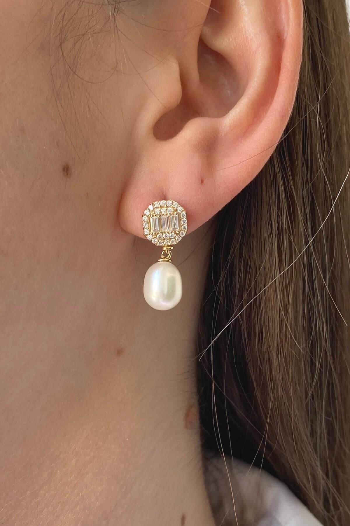 Baget Sekizgen Doğal İnci Sallantılı Küpe | | Birinci1926