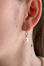 Sonsuzluk Taşlı Doğal İnci Sallantılı Küpe | | Birinci1926