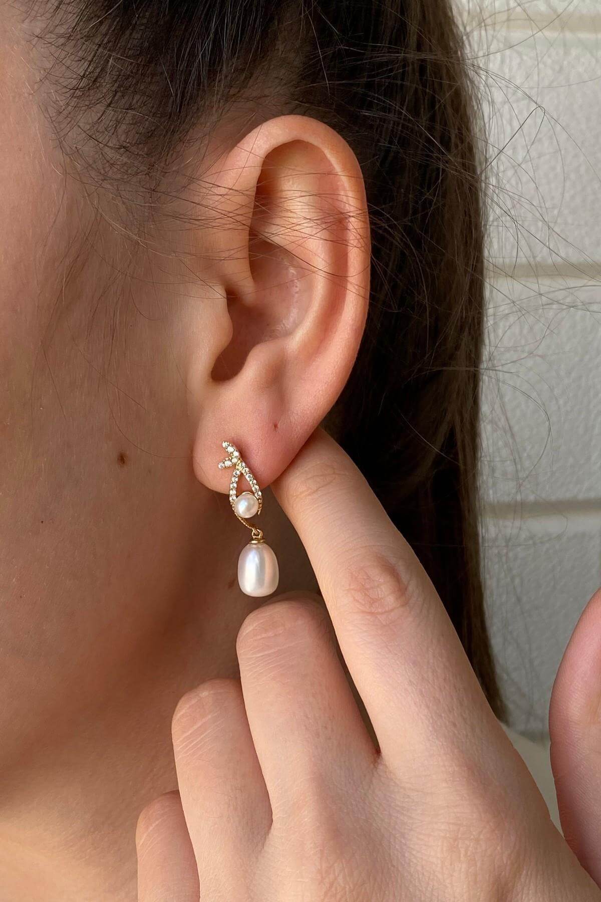 Zirkon Taşlı Doğal İnci Sallantılı Küpe | | Birinci1926