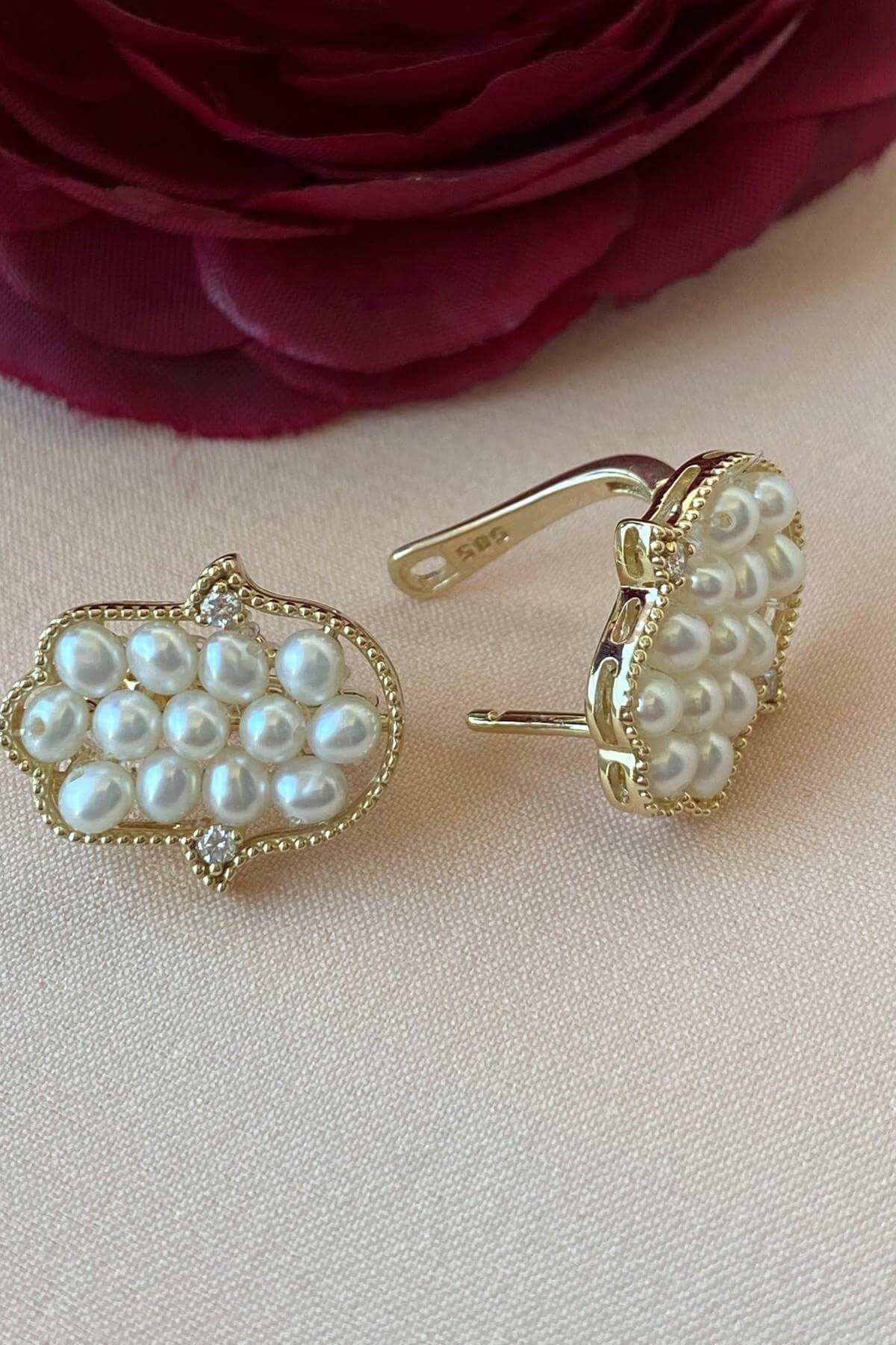 Fatma Elli Doğal İnci 0,18 Karat Pırlanta Küpe | | Birinci1926