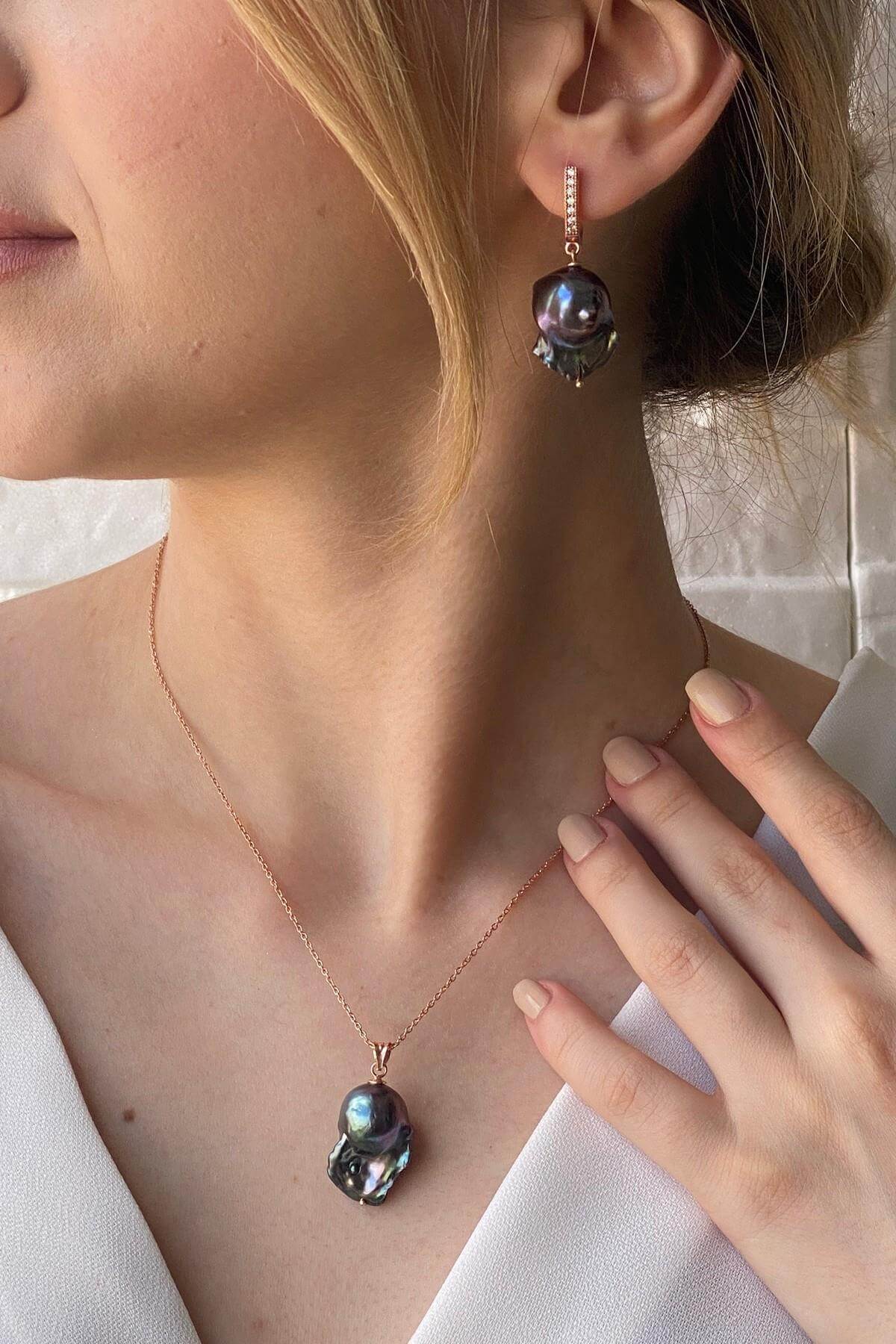 Siyah Barok İnci Küpe | | Birinci1926