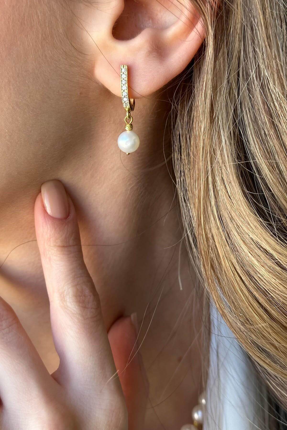 Sallantılı Zirkon Taşlı Doğal İnci Küpe | | Birinci1926