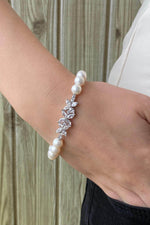 Çiçek Tasarımlı Zirkon Taşlı Doğal İnci Bileklik | | Birinci1926