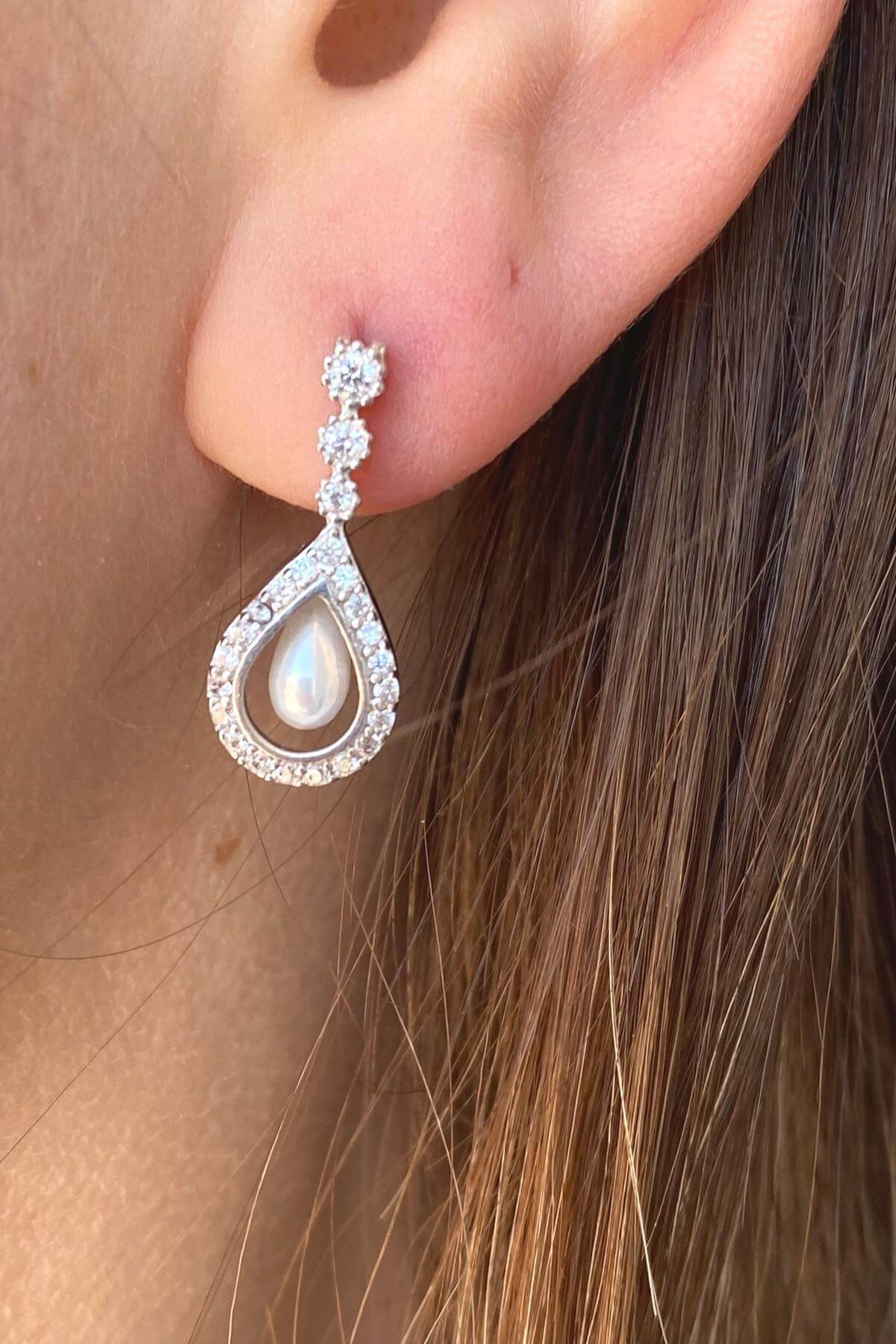 Damla Zirkon Taşlı Doğal İncili Küpe Kolye Bileklik Yüzük Dörtlü Set | | Birinci1926