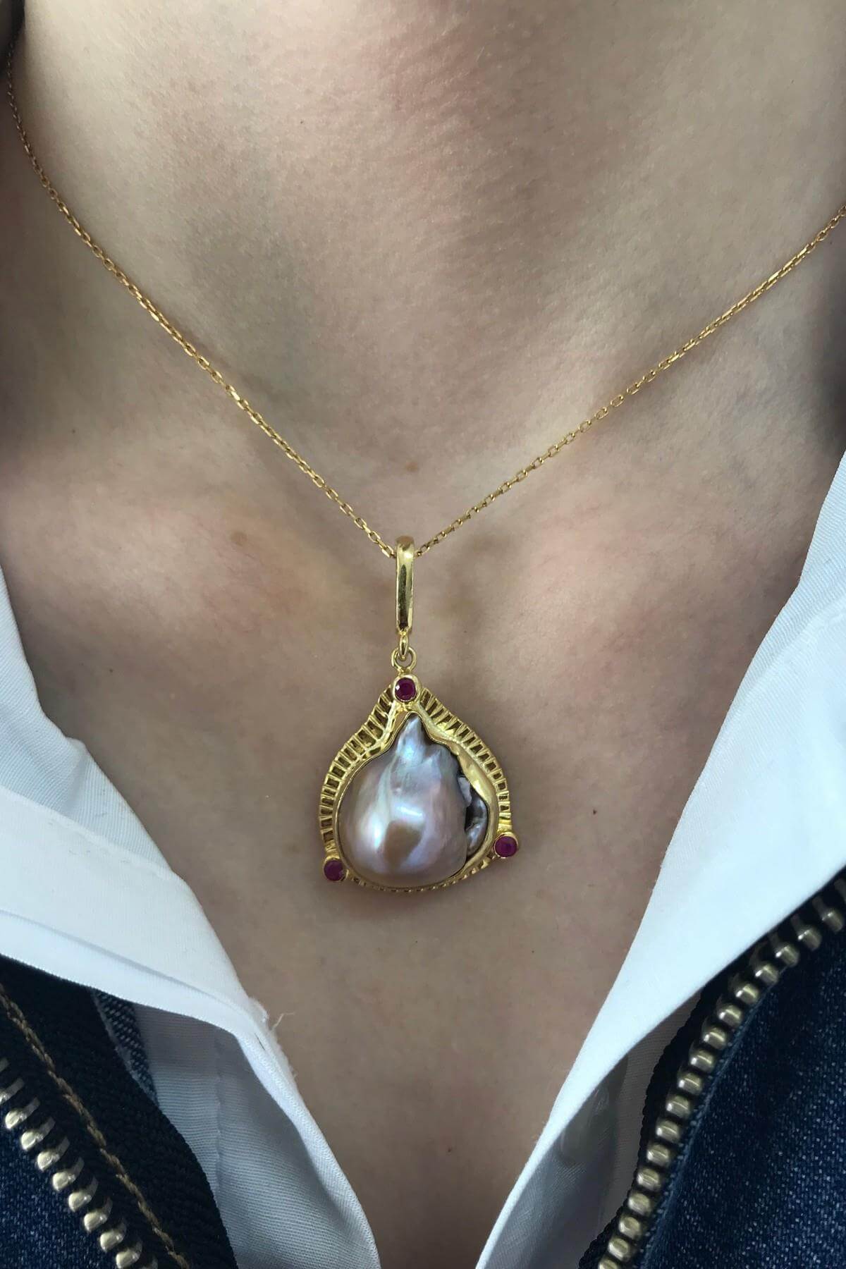 Kırmızı Mineli Doğal Barok İnci Kolye | | Birinci1926