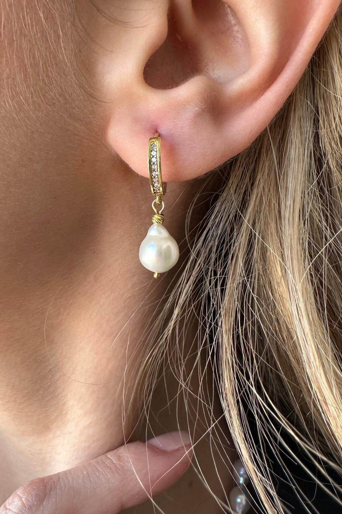 Zirkon Taşlı Doğal Damla İnci Küpe | | Birinci1926