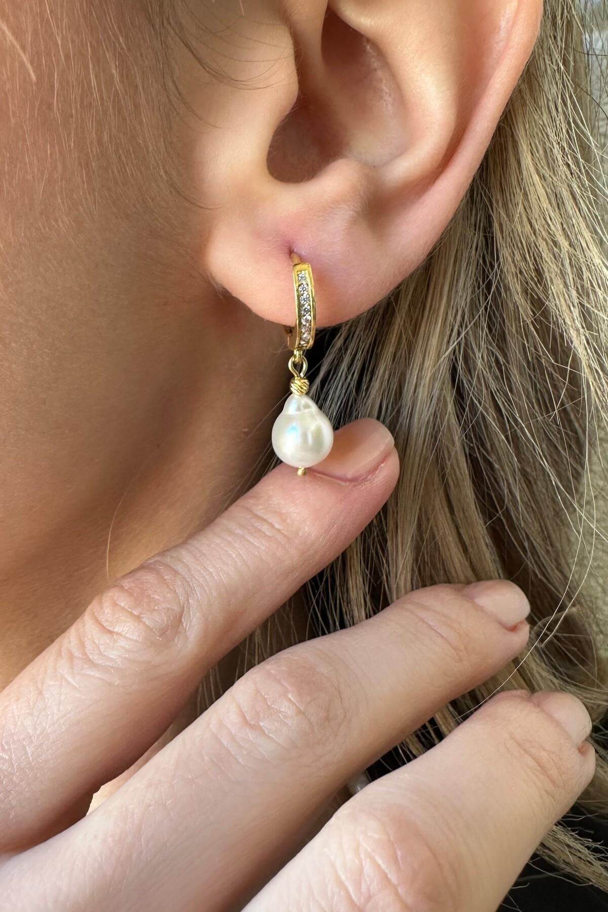 Zirkon Taşlı Doğal Damla İnci Küpe | | Birinci1926