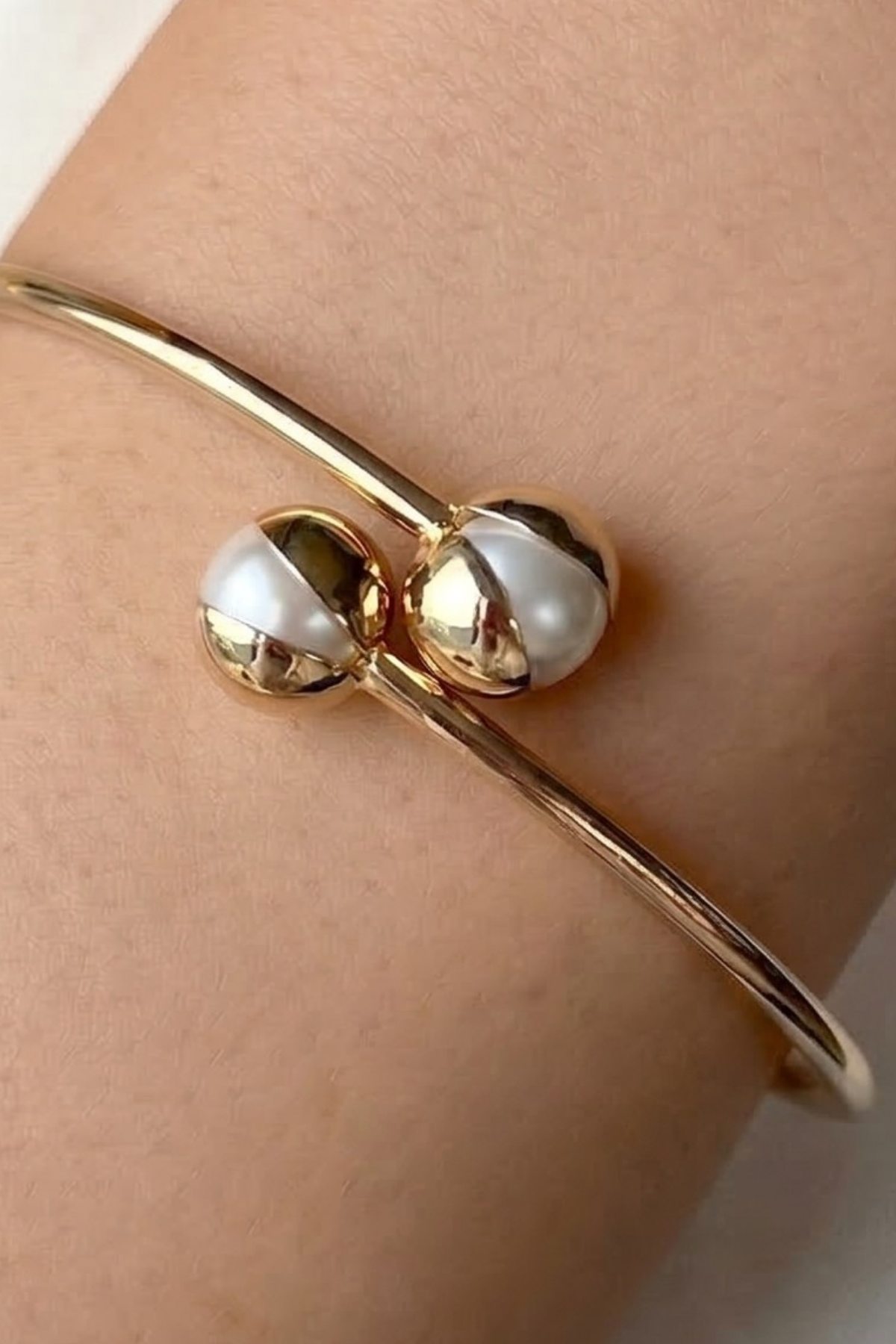 Altın Kelepçe İnci Bilezik