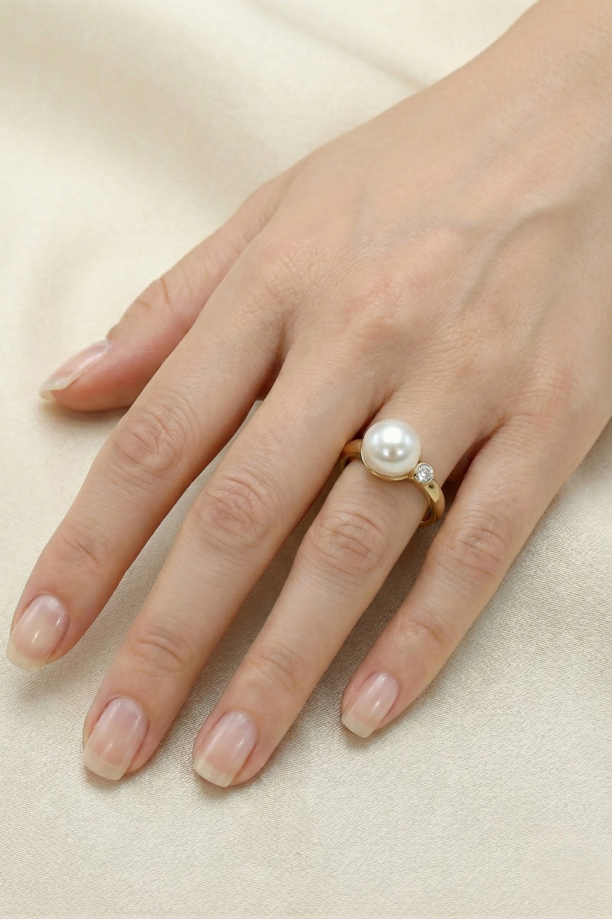 Pırlantalı Doğal İnci Yüzük