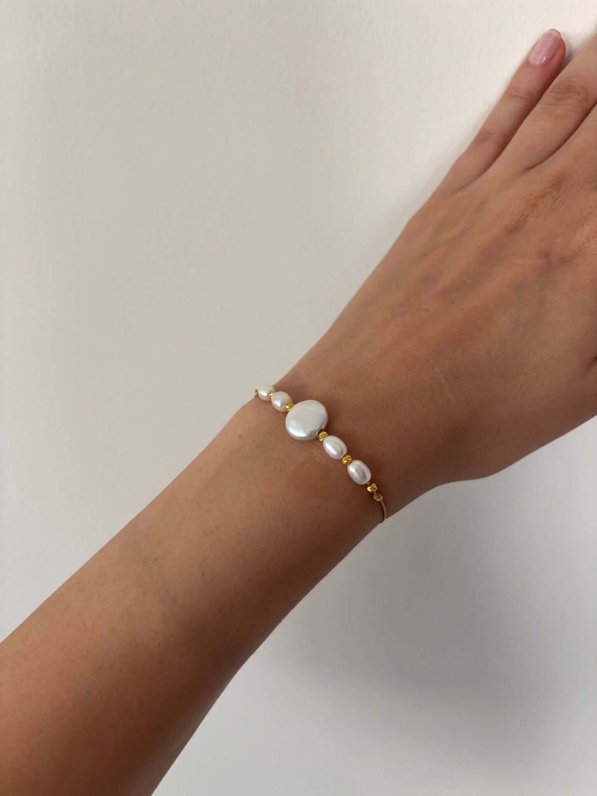 Dorikalı Doğal İncili Şans Bilekliği | | Birinci1926