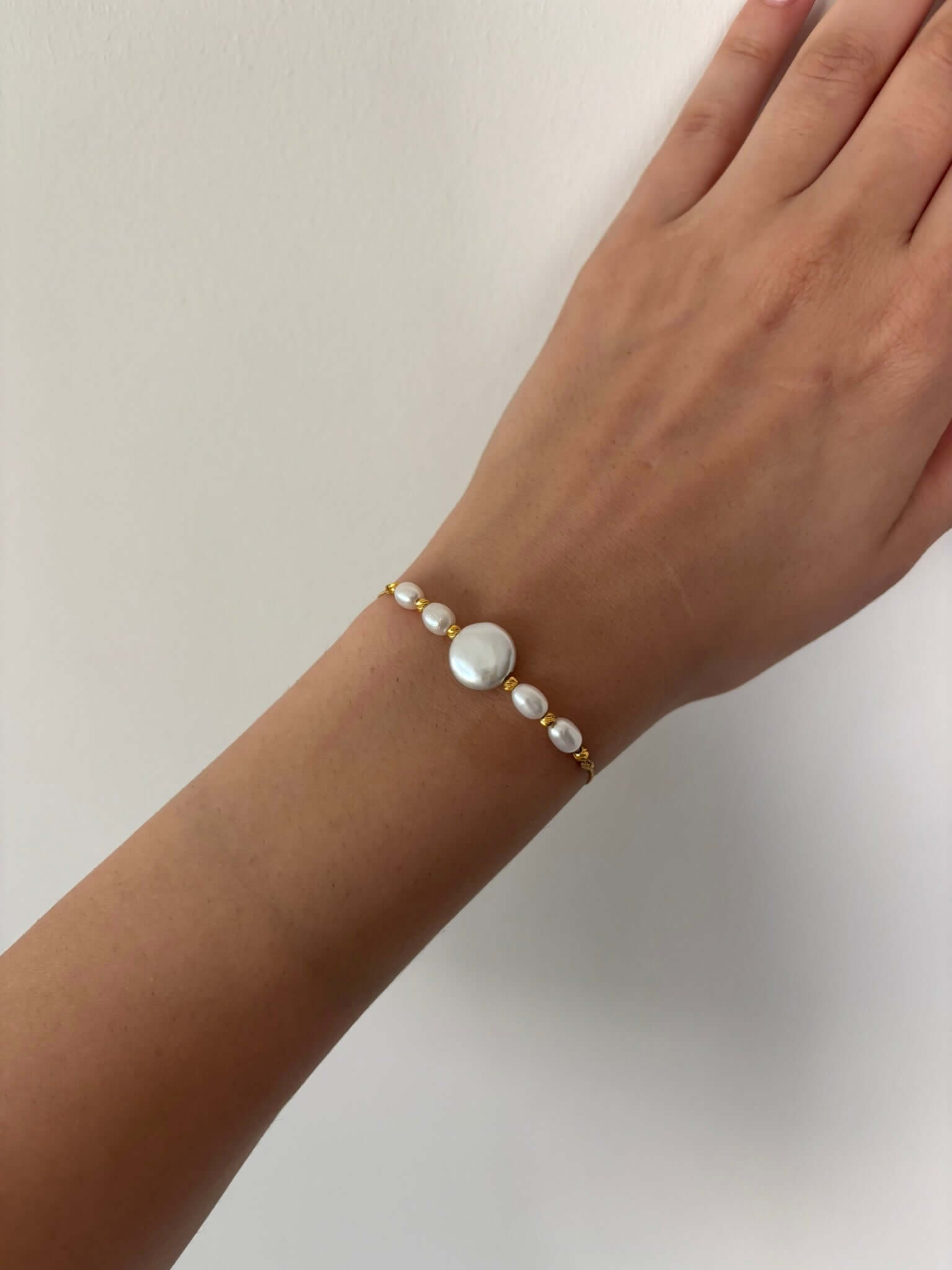 Dorikalı Doğal İncili Şans Bilekliği | | Birinci1926