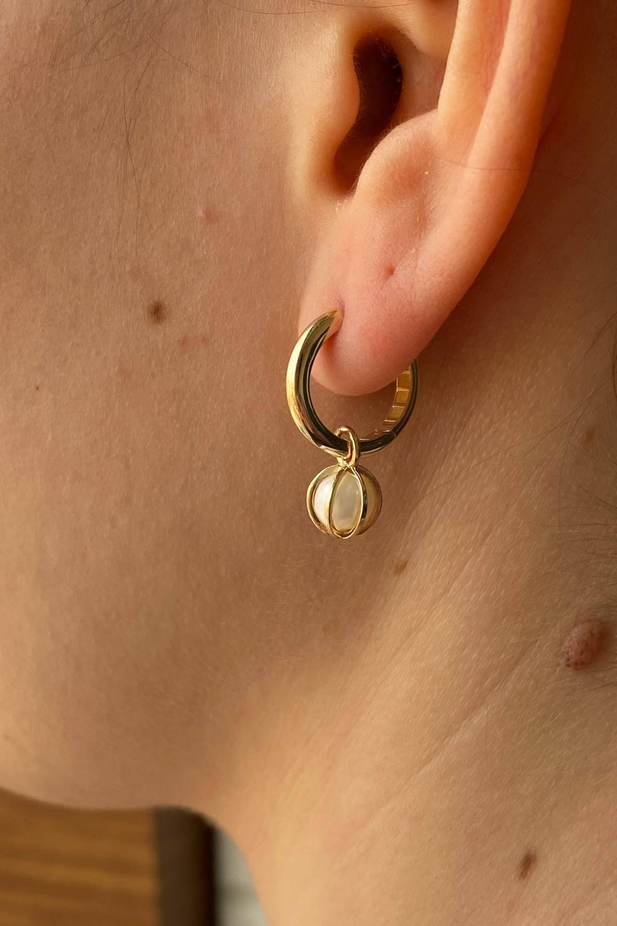 Küçük Halka Kafes Doğal İnci Küpe