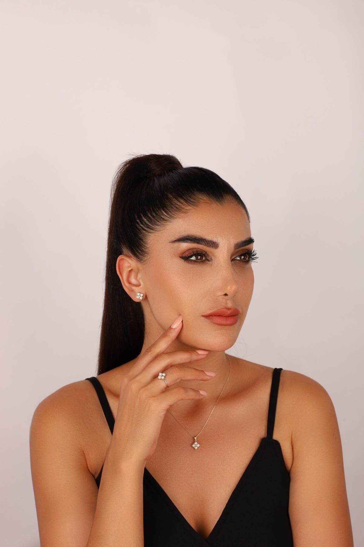 Dört Doğal İncili 0,24 Karat Pırlanta Küpe Kolye Yüzük Üçlü Set | | Birinci1926