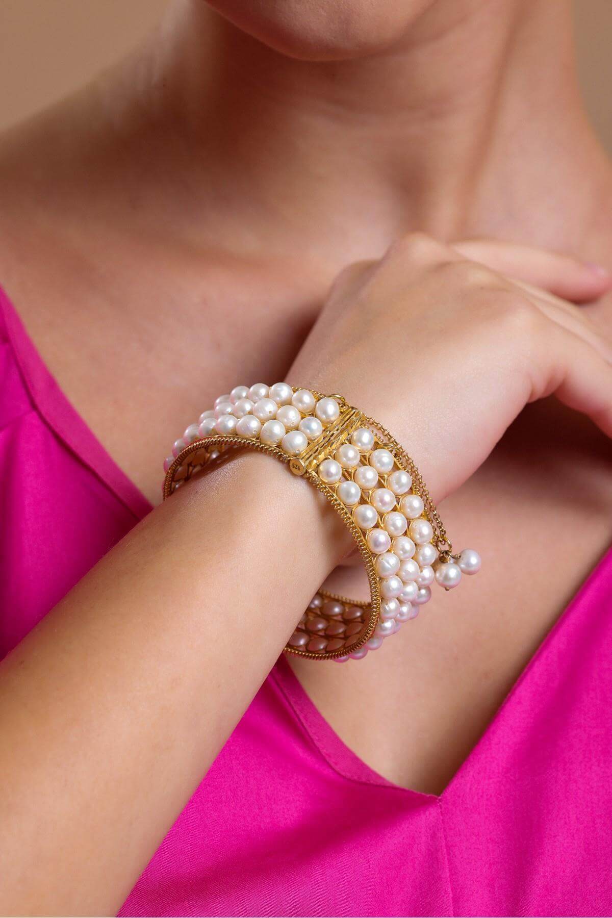 Üç Sıra Doğal İnci Kelepçe Bileklik | | Birinci1926