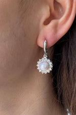 Papatya Modelli Zirkon Taşlı Doğal İnci Küpe | | Birinci1926